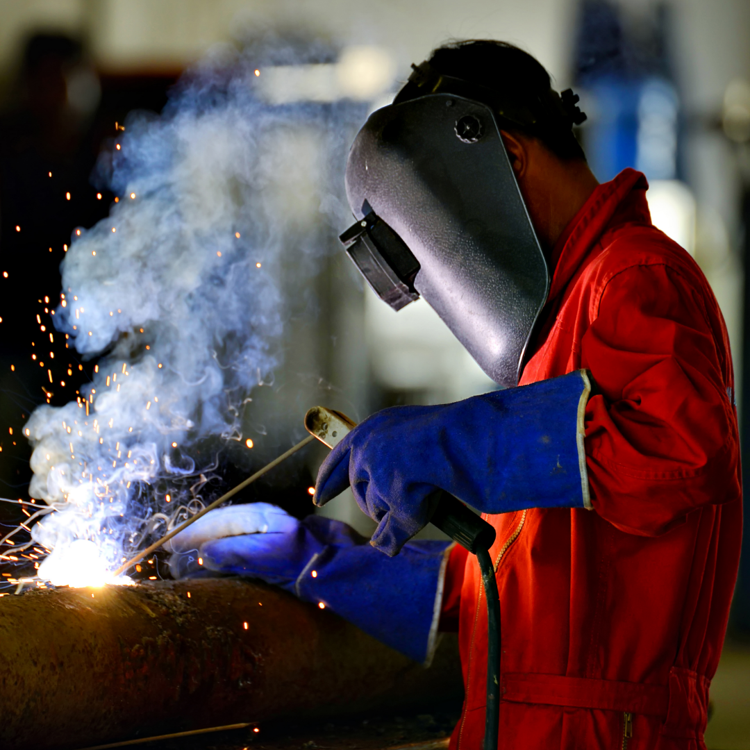Working with Silica: Navigating Risks, Responsibilities, and Insurance in the Workplace